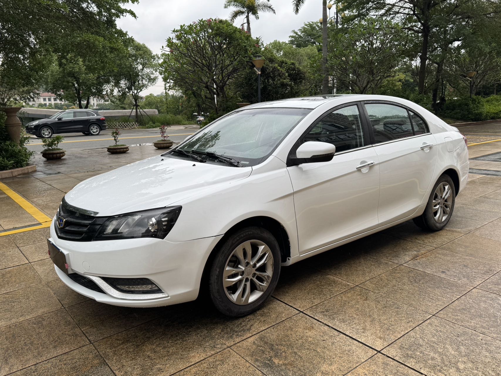 GEELY Emgrand 2016 GEELY Emgrand 2016 car image