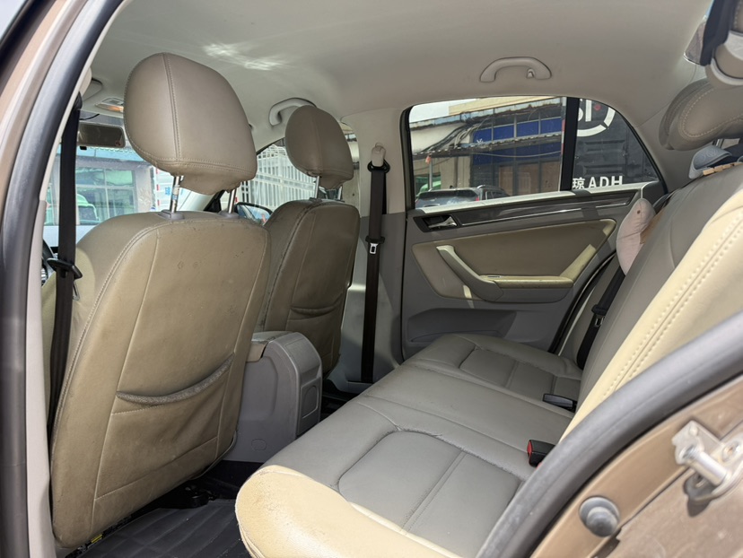 Volkswagen Bora 2015 imagem de carro #5