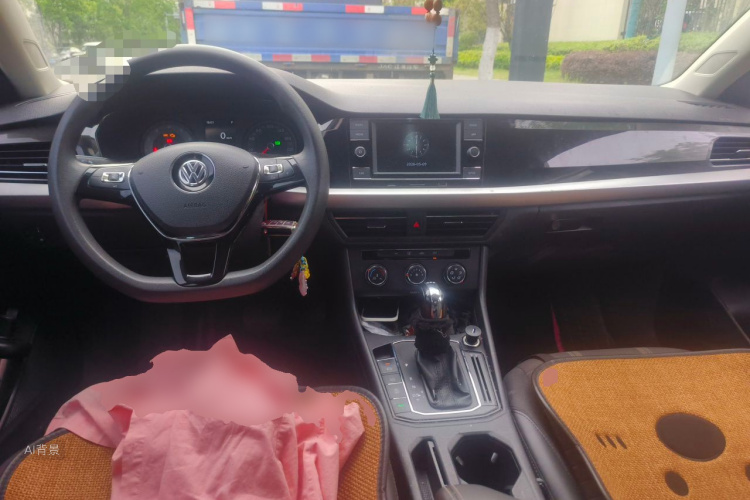 Volkswagen Lavida 2019 car image #11