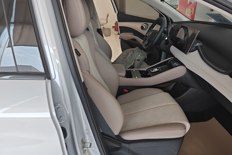 BYD Yuan Plus 2025 #24 BYD Yuan Plus 2025 car image #24