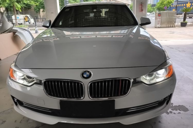 BMW 3 Series 2015 car image #3