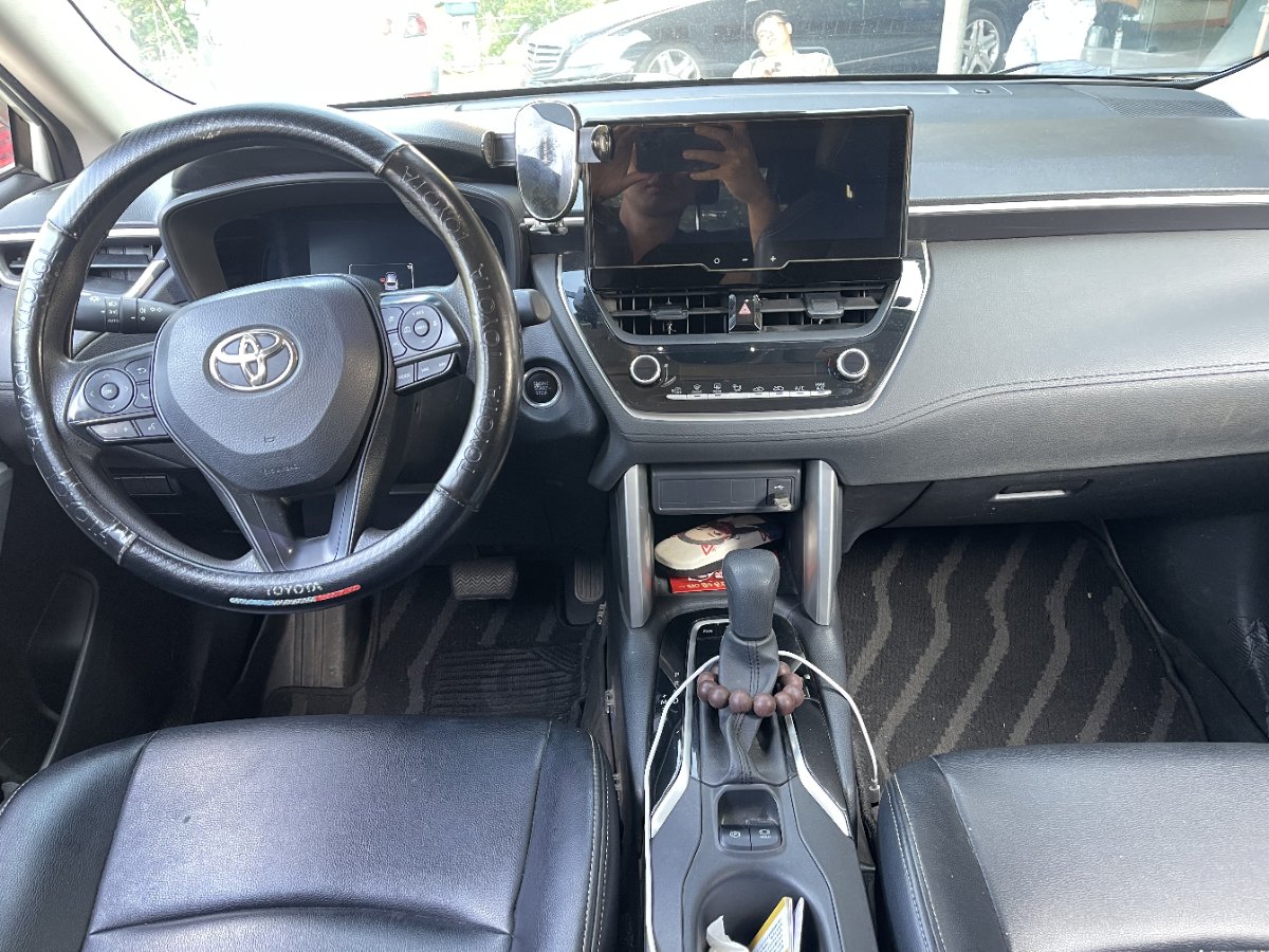 Toyota Corolla Cross 2023 #8 Toyota Corolla Cross 2023 car image #8