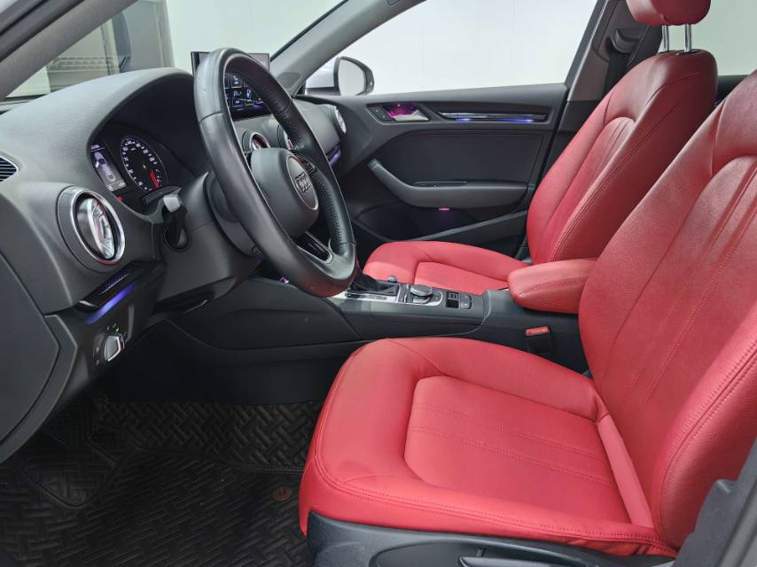 Audi A3 2019 imagen de coche #7
