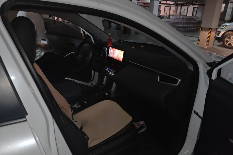 Toyota Corolla Cross 2025 car image #27