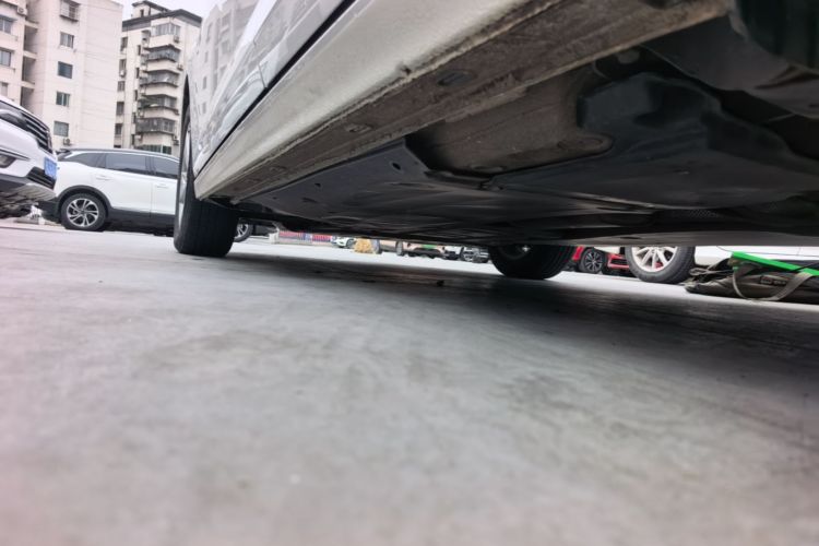 Volkswagen Polo 2021 car image #27