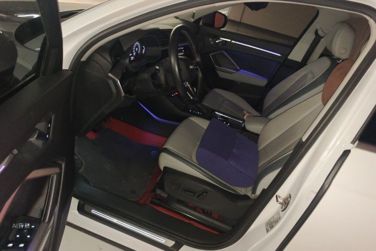 Audi Q3 2019 imagem de carro #18