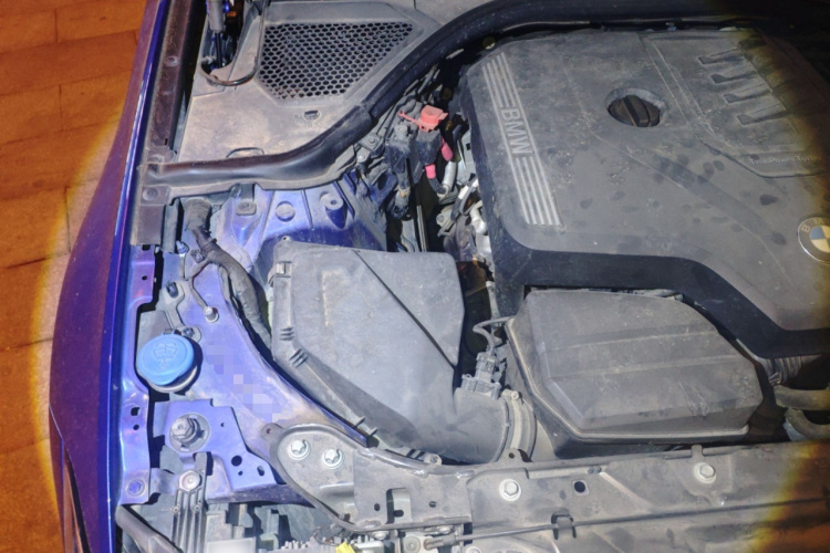 BMW 3 Series 2020 car image #28