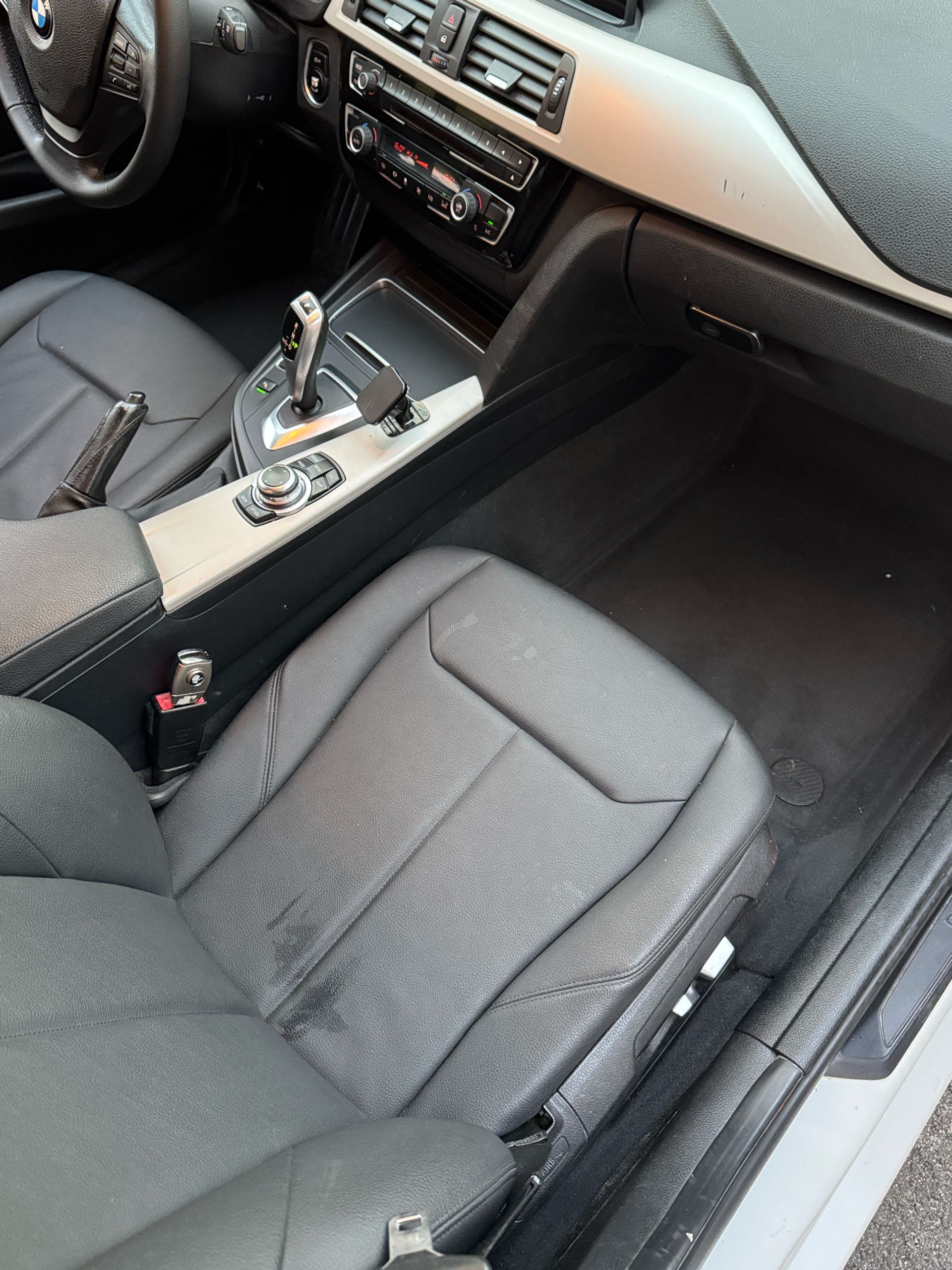 BMW 3 Series 2016 صورة سيارة #6