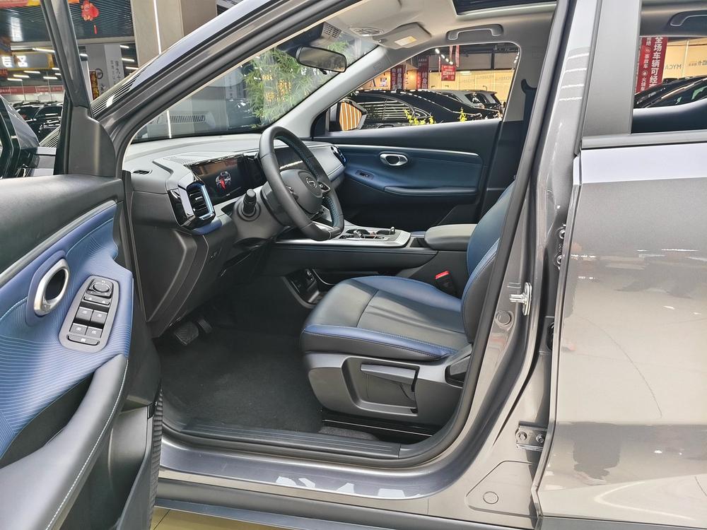 GAC Trumpchi GS3 2023 car image #17