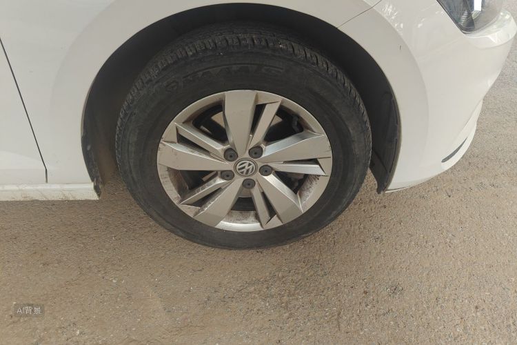 Volkswagen Polo 2019 car image #9