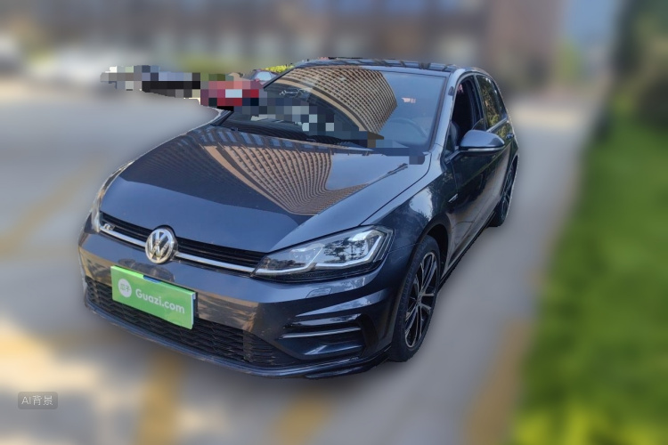 Volkswagen Golf 2018 car image #2