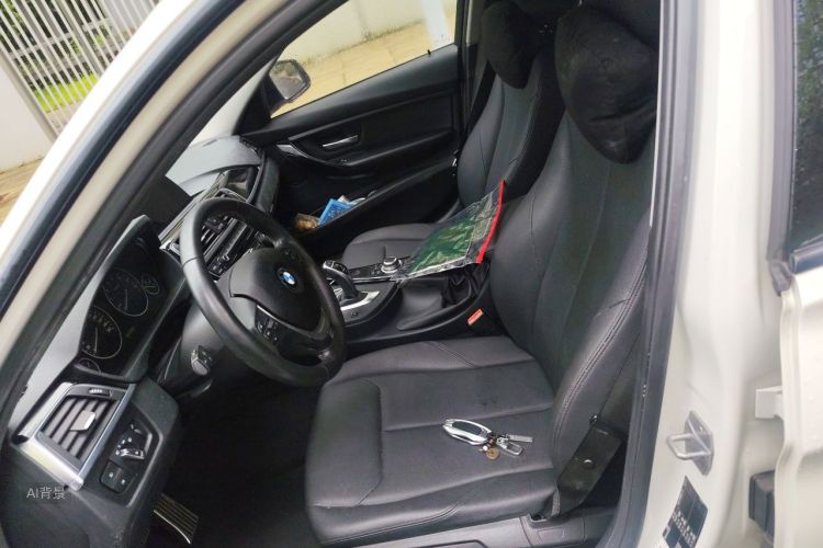 BMW 3 Series 2017 #17 BMW 3 Series 2017 car image #17