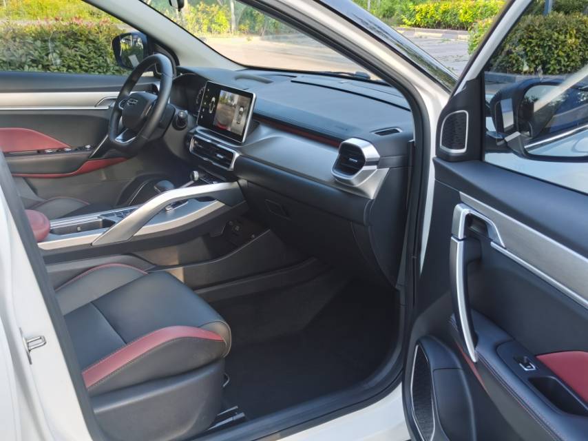 GEELY Coolray 2022 image de voiture #9