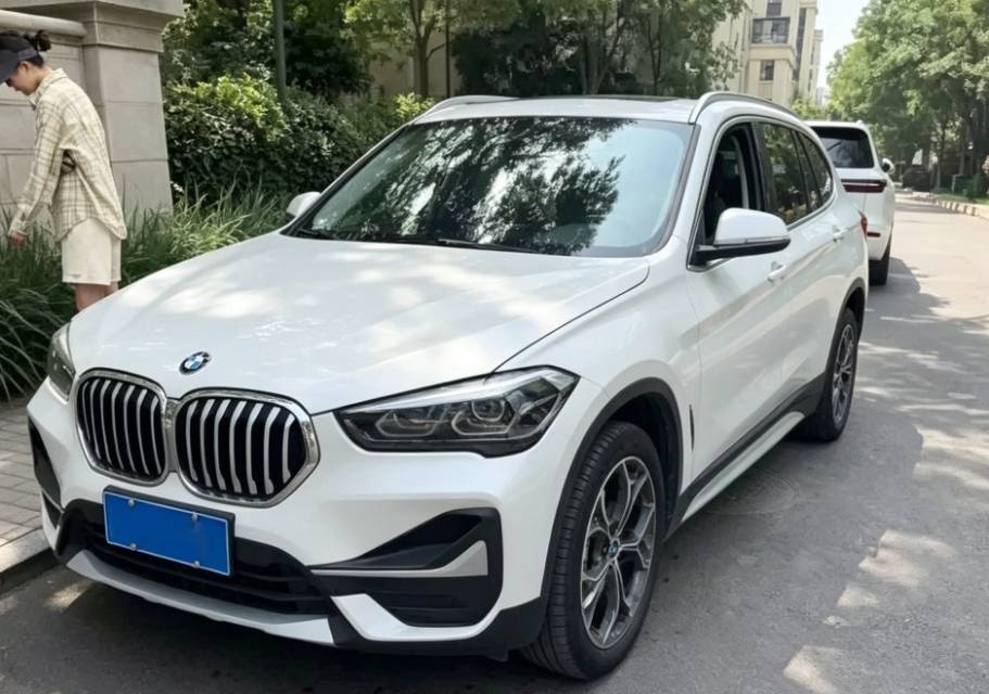 2022 2022 immagine di auto