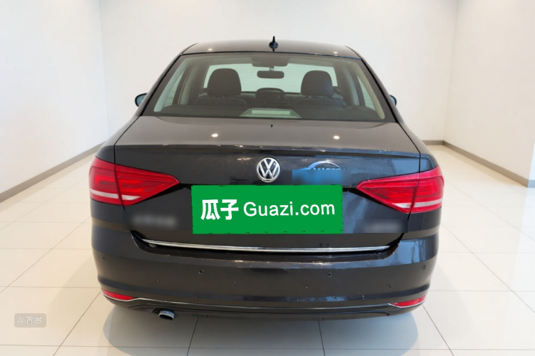 Volkswagen Lavida 2017 car image #6
