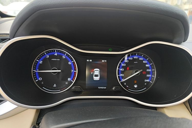 GEELY Emgrand 2018 #16 GEELY Emgrand 2018 car image #16