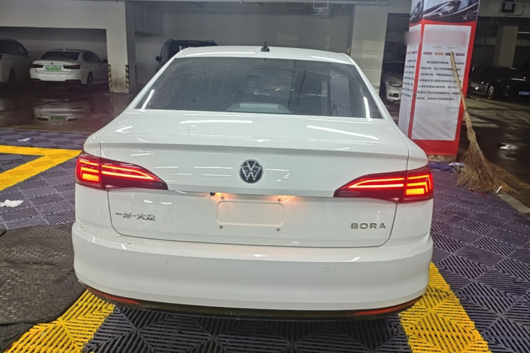 Volkswagen Bora 2022 #6 Volkswagen Bora 2022 car image #6