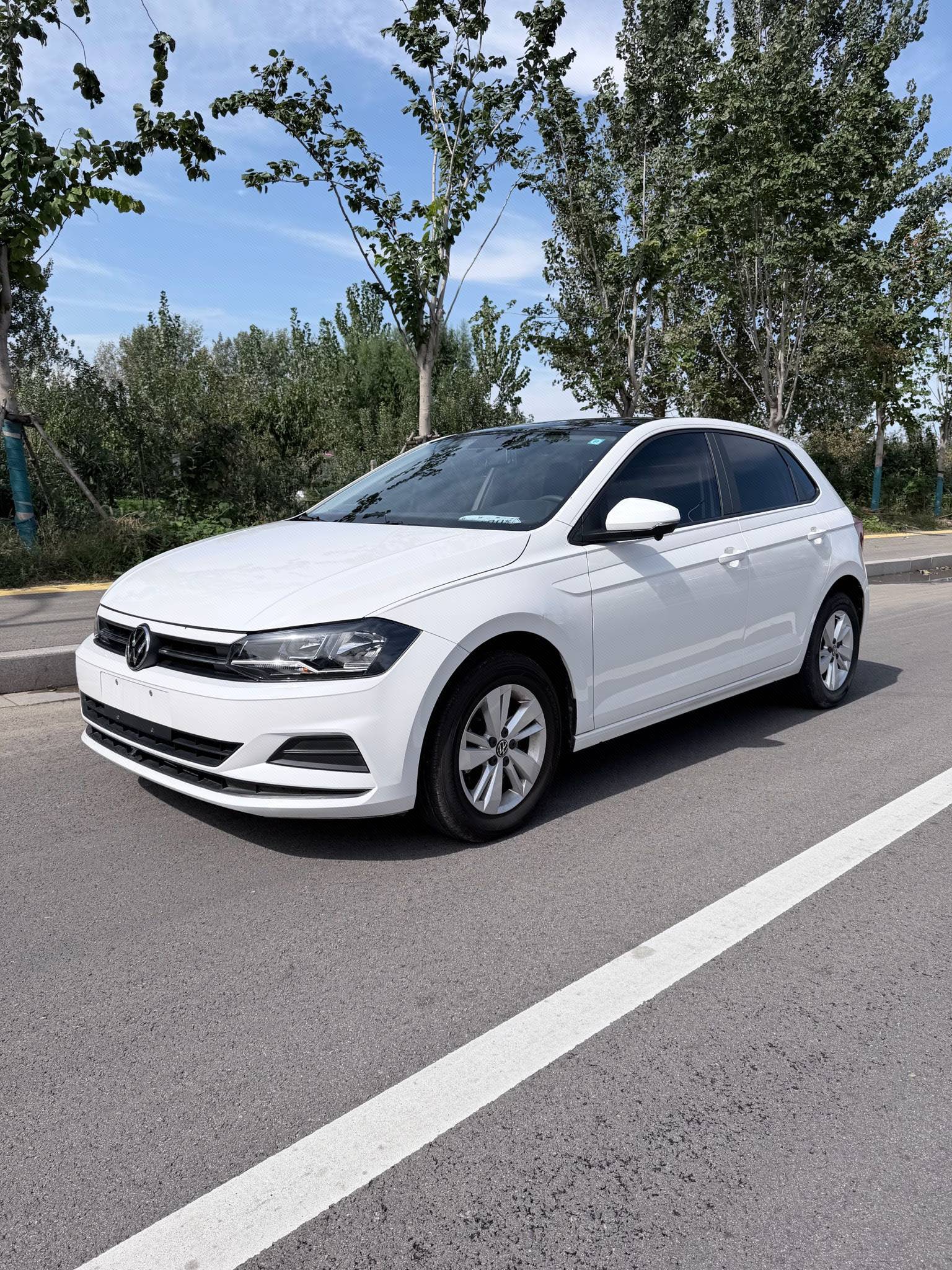 Volkswagen Polo 2022 Volkswagen Polo 2022 car image