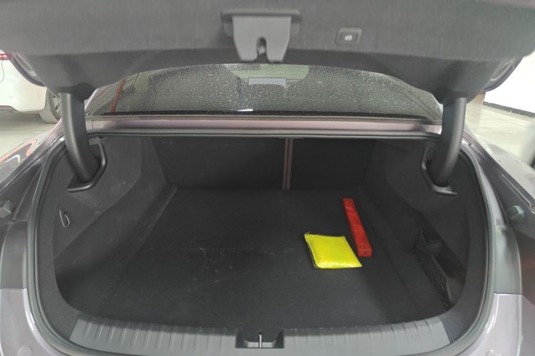 MI SU7 2024 car image #19