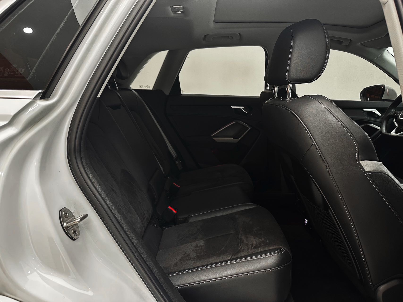 Audi Q3 2023 #19 Audi Q3 2023 car image #19