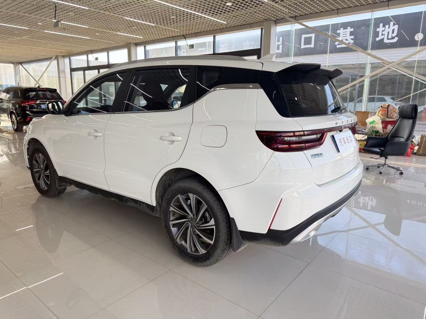 GEELY Vision X6 2022 car image #4