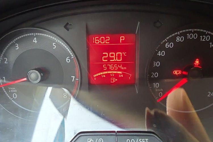 Volkswagen Santana 2018 car image #8