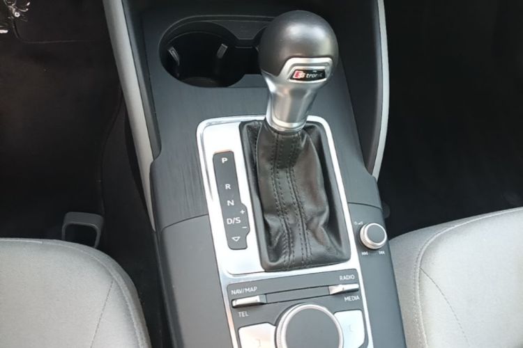 Audi A3 2018 #14 Audi A3 2018 car image #14