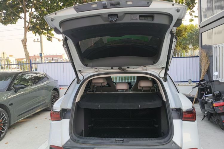 BYD Yuan Plus 2024 #19 BYD Yuan Plus 2024 imagen de coche #19