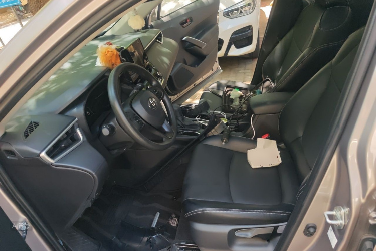 Toyota Corolla Cross 2024 car image #17