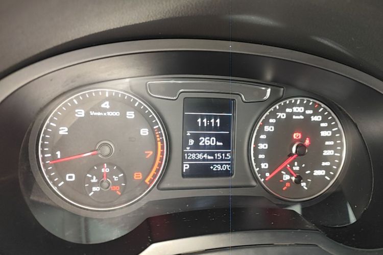 Audi Q3 2016 #16 Audi Q3 2016 car image #16