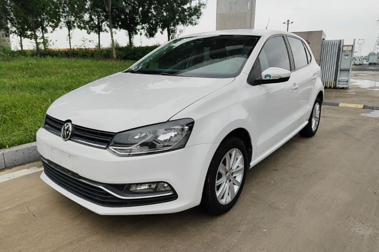 Volkswagen Polo 2015 #2 Volkswagen Polo 2015 car image #2