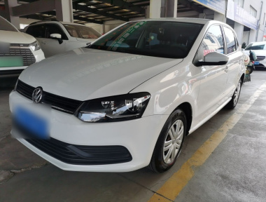 Volkswagen Polo 2017 car image 