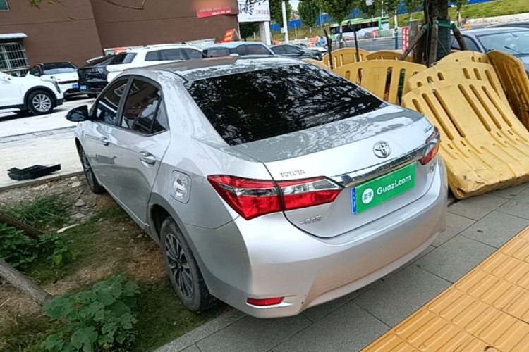Toyota Corolla 2017 #5 Toyota Corolla 2017 car image #5