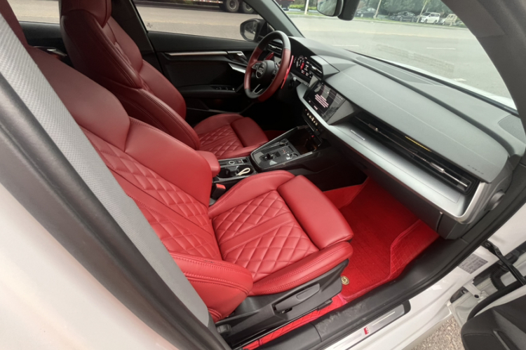 Audi A3 2022 car image #18