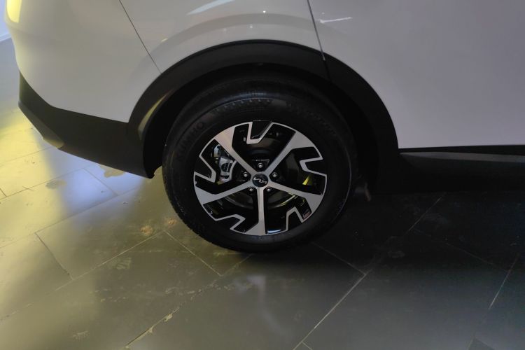 起亚 狮铂拓界 2025 汽车图片 #10