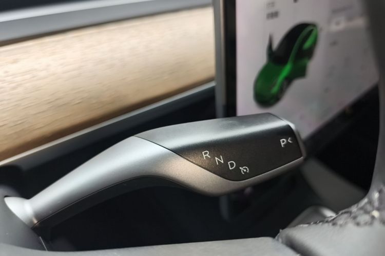 Tesla Model 3 2021 #14 Tesla Model 3 2021 изображение автомобиля #14