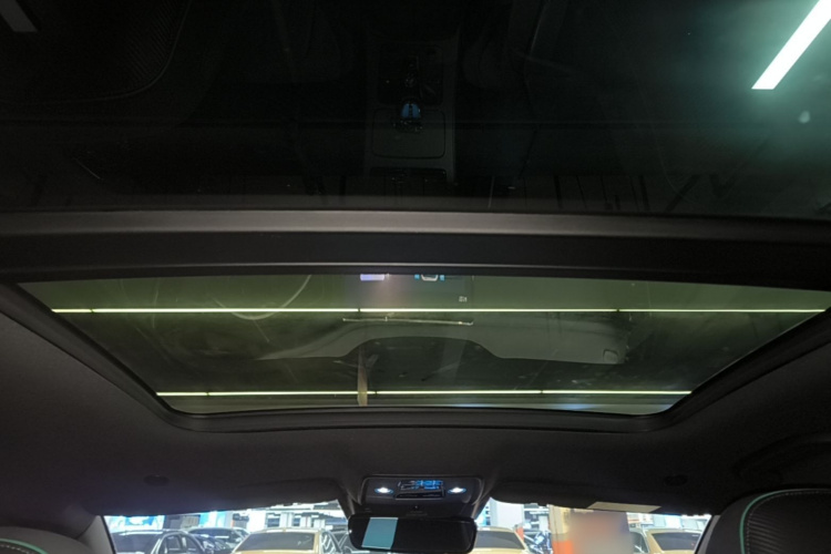 BYD Han 2022 car image #18