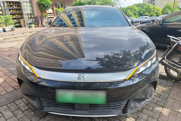 BYD Han 2024 car image #3