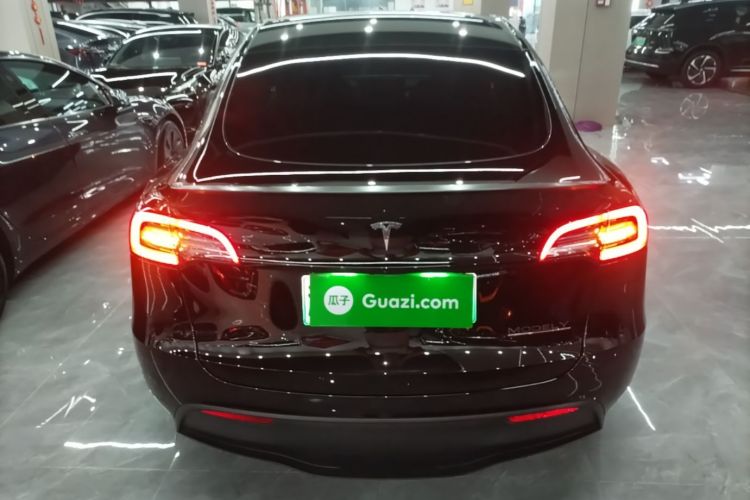 Tesla Model Y 2022 imagem de carro #6