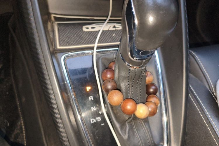MG ZS 2018 #21 MG ZS 2018 car image #21