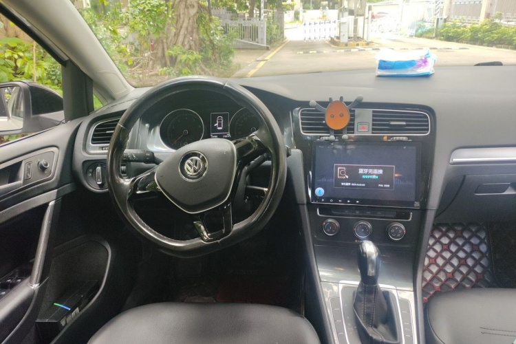 Volkswagen Golf 2017 #15 Volkswagen Golf 2017 car image #15