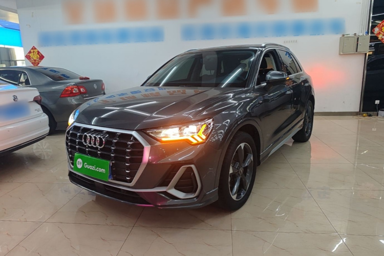 Audi Q3 2023 #2 Audi Q3 2023 car image #2