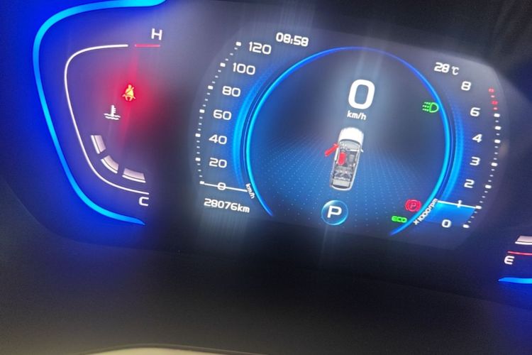 GEELY Coolray 2019 car image #12
