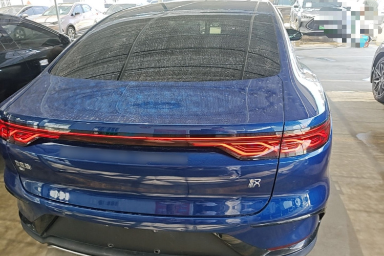 BYD Han 2022 car image #4