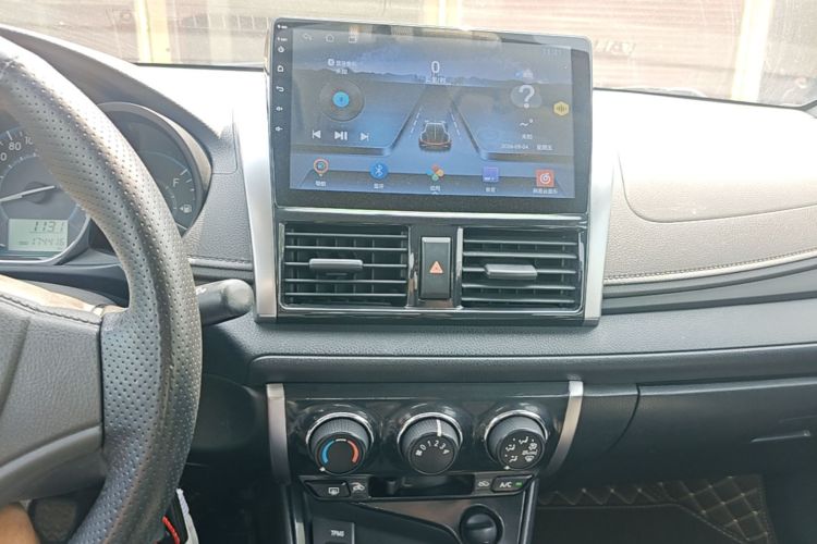 Toyota Vios 2015 car image #13