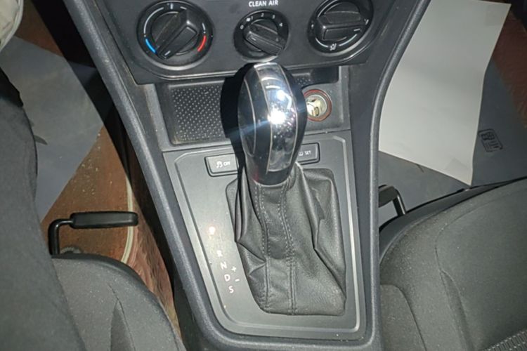 Volkswagen Lavida 2018 #14 Volkswagen Lavida 2018 car image #14