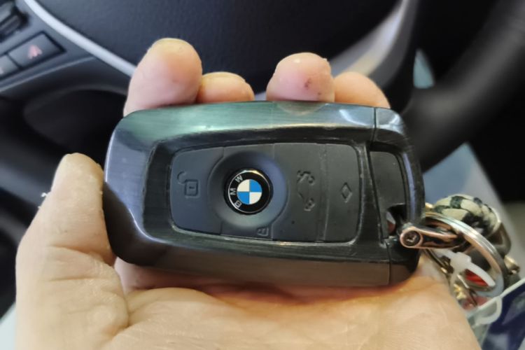 BMW 3 Series 2019 #9 BMW 3 Series 2019 immagine di auto #9