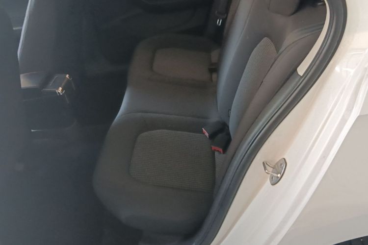 Volkswagen Santana 2017 #13 Volkswagen Santana 2017 car image #13