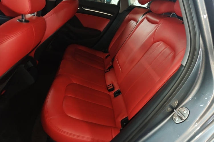 Audi A3 2020 car image #17