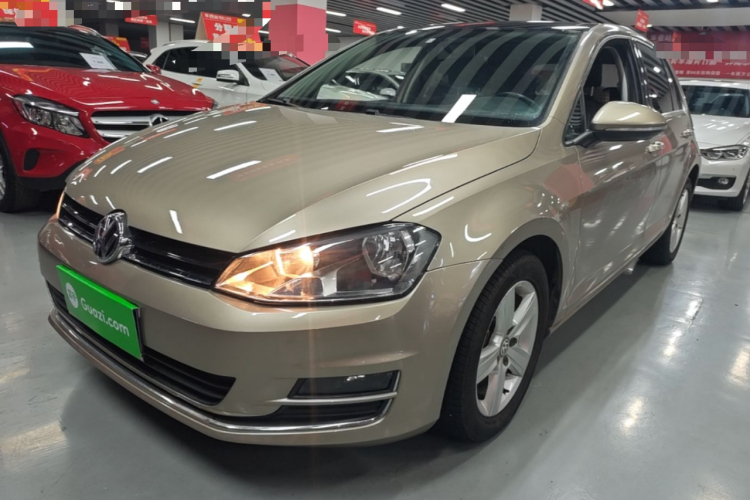 Volkswagen Golf 2015 car image #2